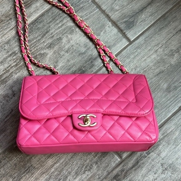 Fuchsia chanel bag - Picture 1 of 7